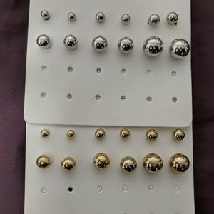 Pearl stud earrings
